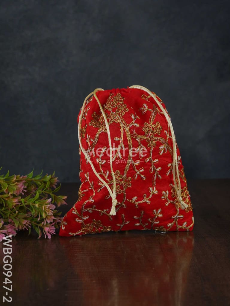 String Bag With Floral Embroidery - Wbg0947 Bags