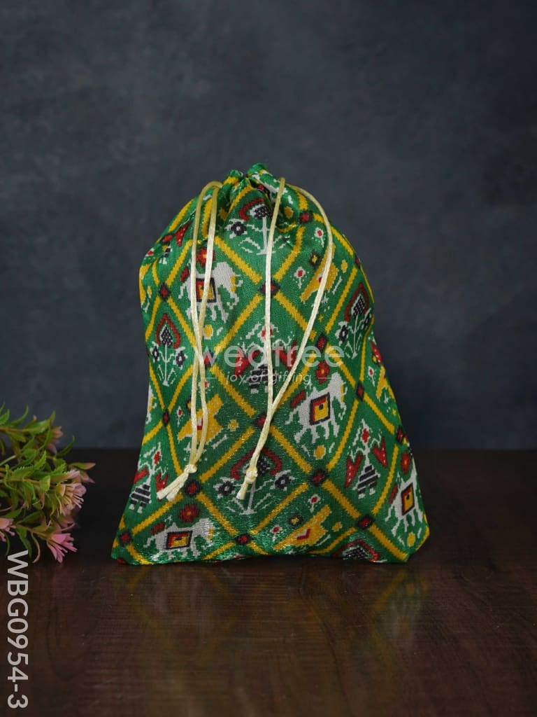 String Bag With Patola Prints - Wbg0954 Bags