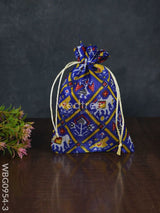 String Bag With Patola Prints - Wbg0954 Bags