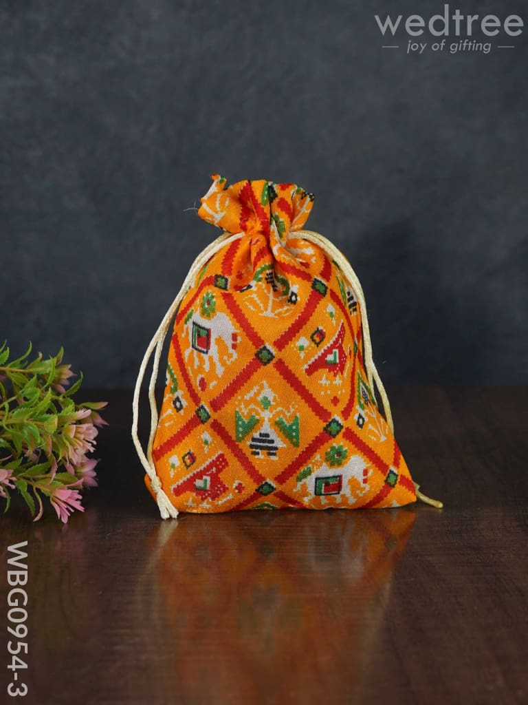 String Bag With Patola Prints - Wbg0954 Bags