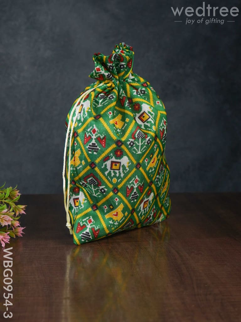 String Bag With Patola Prints - Wbg0954 Bags