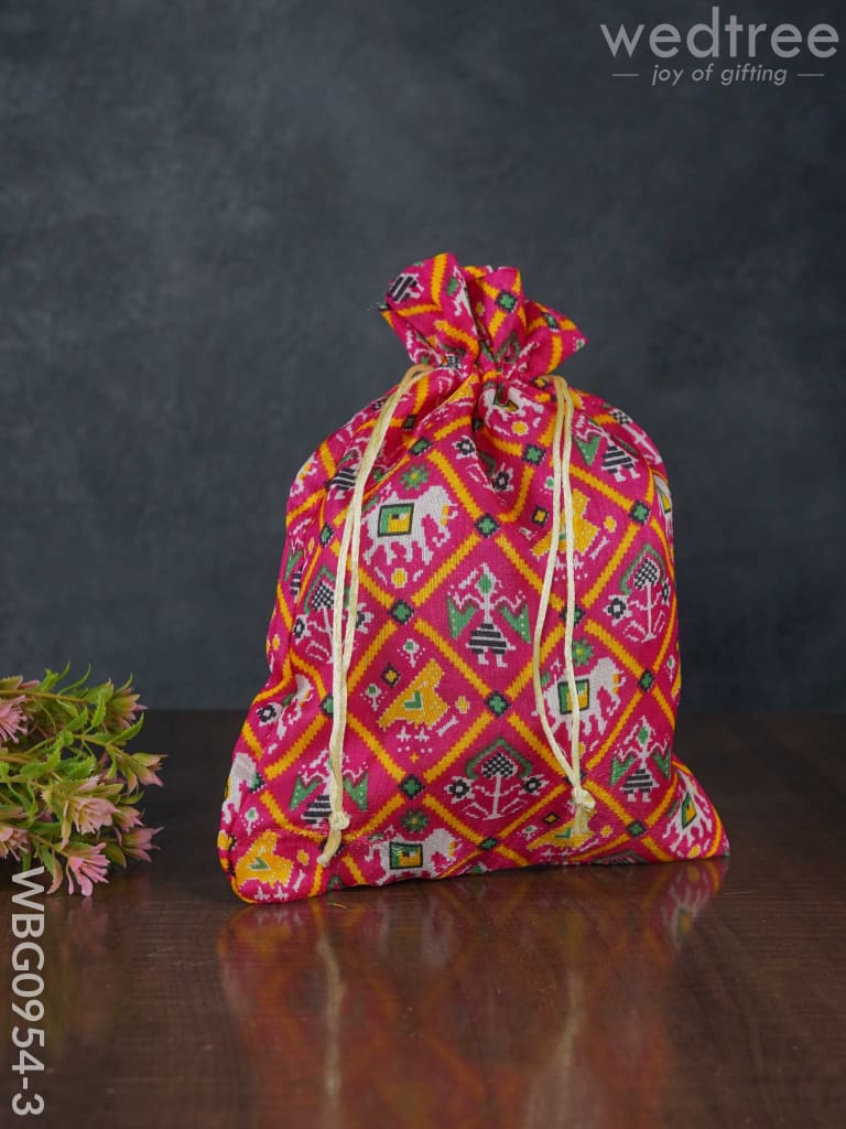 String Bag With Patola Prints - Wbg0954 Bags