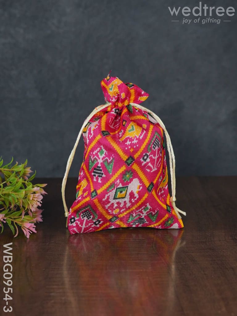 String Bag With Patola Prints - Wbg0954 Bags