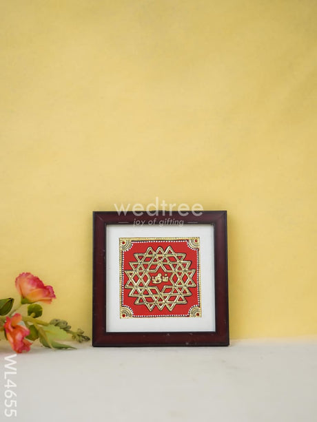 Tanjore Art Photo Frame - Kolam Design Wl4655 Painting