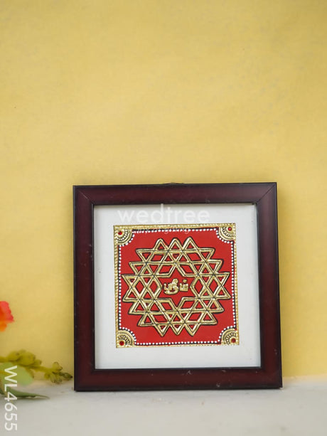 Tanjore Art Photo Frame - Kolam Design Wl4655 Painting