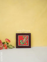 Tanjore Art Photo Frame - Parrot Wl4659 Painting