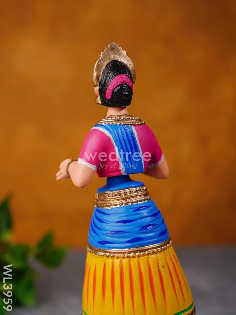 Dancing Doll - Wl3959 Wooden Decor