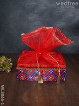 Trousseau Baskets In Patola Fabric With Golden Lace - Set Of 3 Wl3065 Wedding Essentials