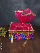 Trousseau Baskets In Patola Fabric With Golden Lace - Set Of 3 Wl3065 Wedding Essentials