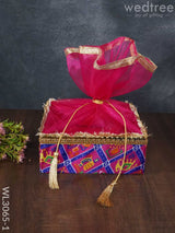 Trousseau Baskets In Patola Fabric With Golden Lace - Set Of 3 Wl3065 Wedding Essentials