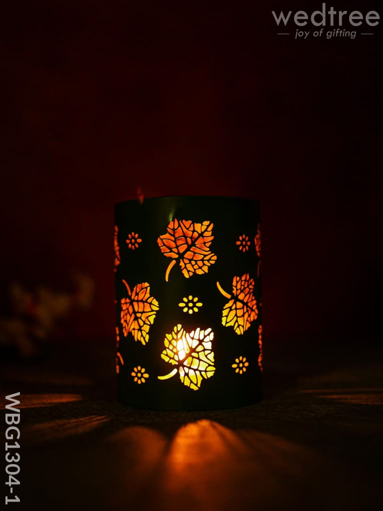 Votive With Leaf Design - Wbg1304 Diyas & Candle Holders