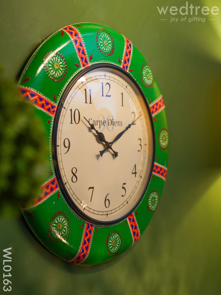 Wall Clocks - Hand Painted With Green And Red Floral Design (18 Inch) Wl0163 Clocks