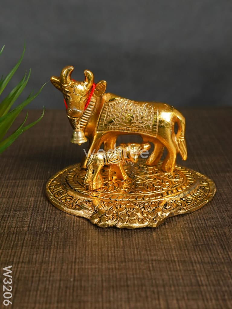 White Metal Cow And Calf - W3206 Divine Figurines