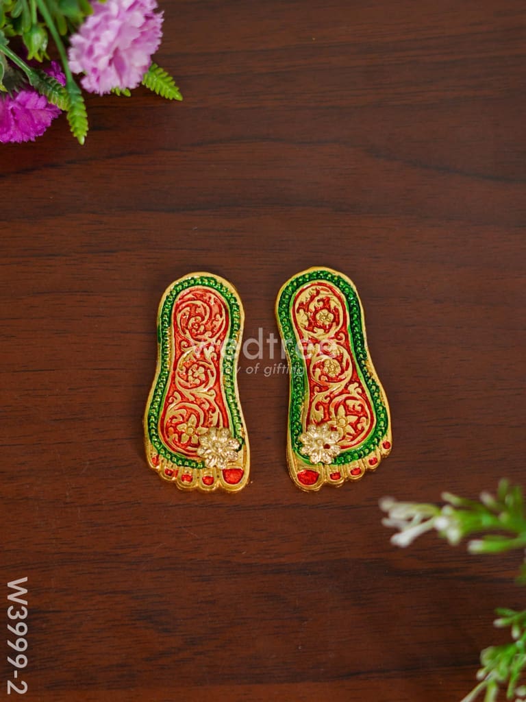 White Metal Meenakari Paduka - W3999 Divine Figurines