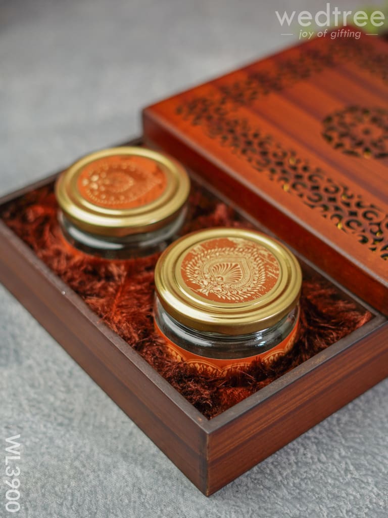 Wooden Dry Fruit Box With 4 Jars - Wl3900