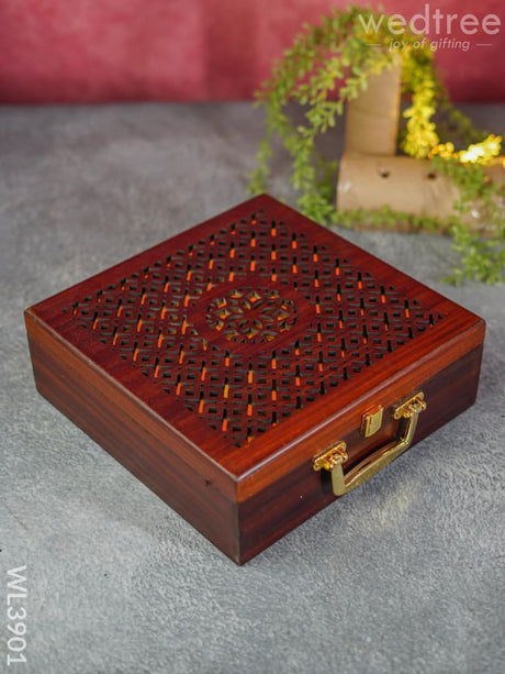 Wooden Floral Engraved Dry Fruit Box - Wl3901