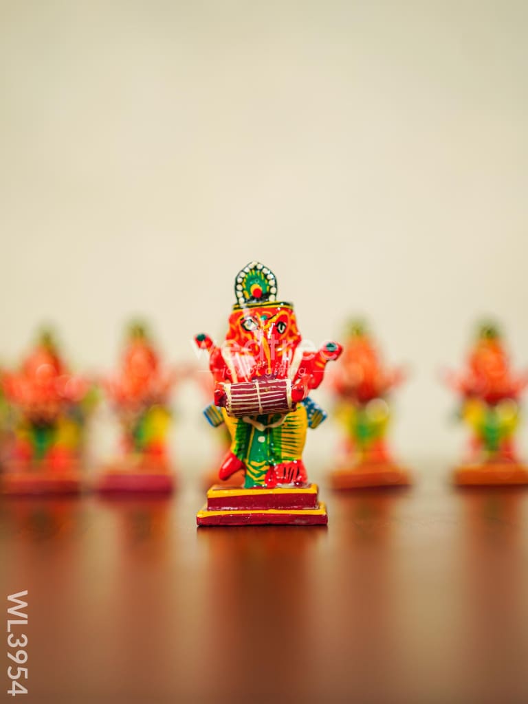 Standing Ganesha - Set Of 6 Wl3954 Wooden Decor