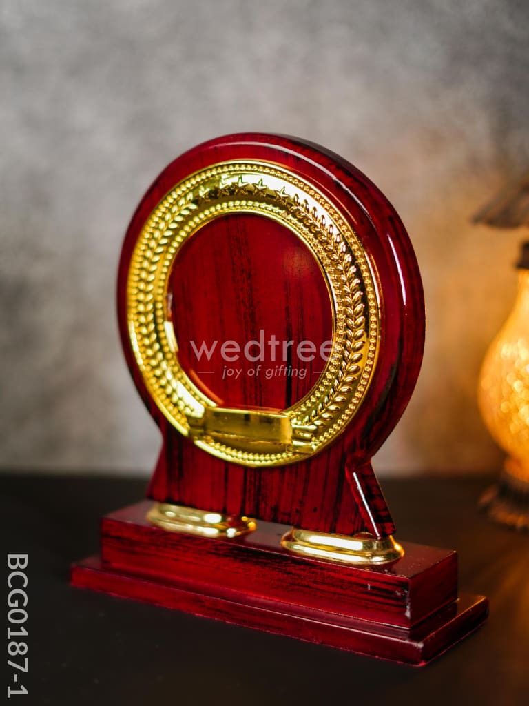 Wooden Round Trophy - Bcg0187 Branding