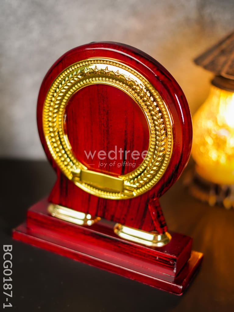 Wooden Round Trophy - Bcg0187 Branding