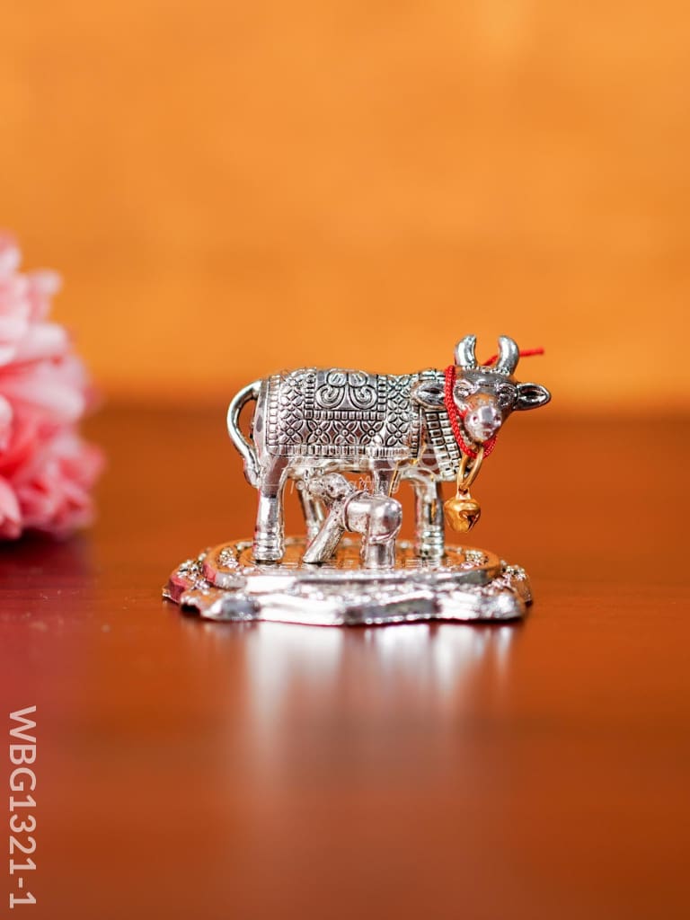 White Metal Cow - Wbg1321 Silver Finish Metal Figurine